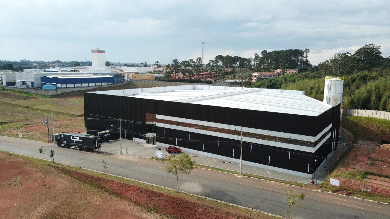 LPL Professional Lighting Ltda