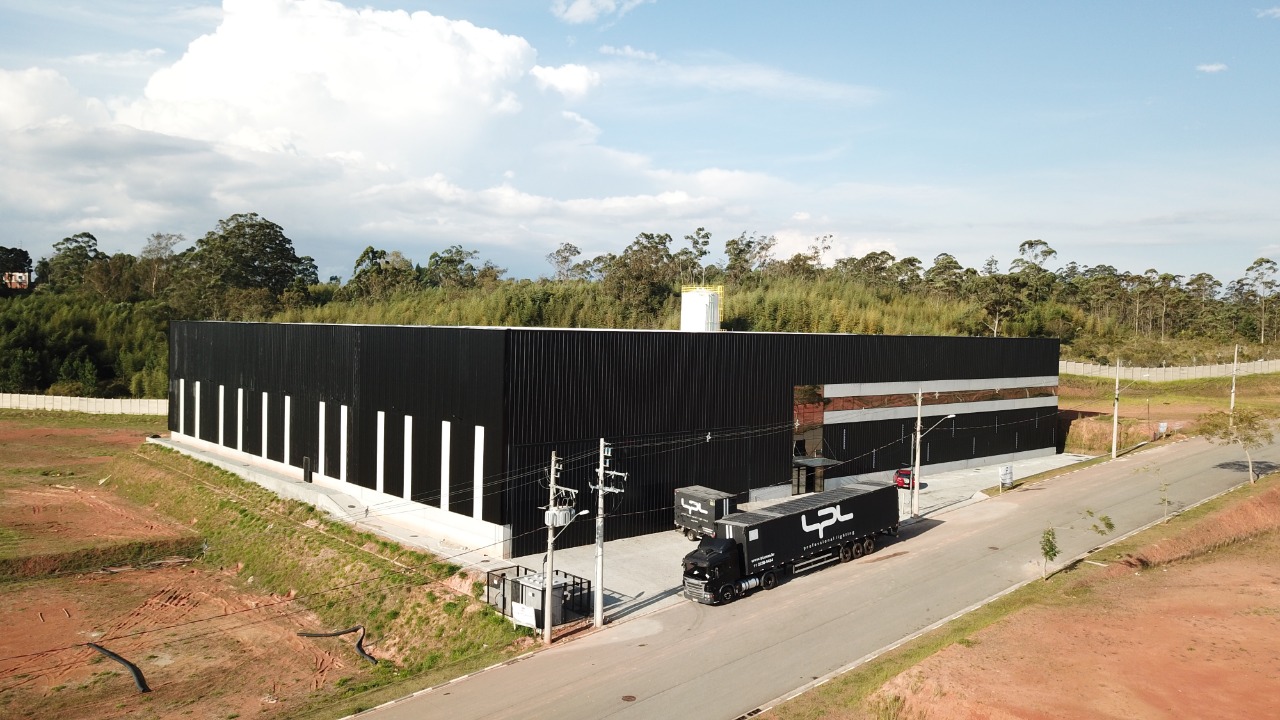 LPL Professional Lighting Ltda